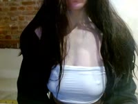 Beschreibung für Personen über 30: Ich bin Tierärztin, ichliebe es zu kochen und Kuchen zu backen. Ich bin freundlich, ausgeglichen und weiß, wie man sich benimmt. Und Kopfschmerzen habe ich nie {puścić oczko}Beschreibung für Jüngere: Ich tanze gerne, mache Quatsch, kippe ein Bier in 3 Sekunden und kann die ganze Nacht durchvögeln.