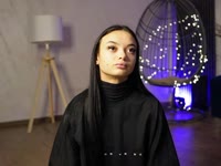 well , i m a good , loving and honest perso. in my country we say that essence are in the small bottles , so i d say it s kinda true ))  i m 1,57 cm and 40 kg :) chek up on me to see if i m your type :)