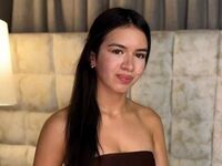 camslut topless AmaraVelle