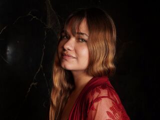 striptease CharlotBlonde