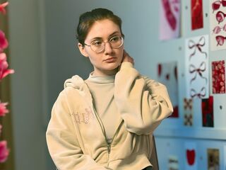 cam girl sexshow GemmaLlewellyn