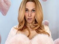 hardcore show GingerLynx