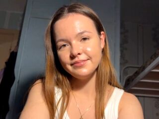 cam strip tease HollyCathrin