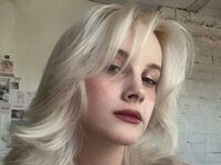 cam girl masturbating with sextoy JacintaSaad