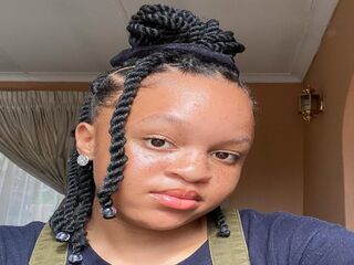 naughty camgirl fingering shaved pussy LillyPeachy