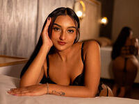 free live chatroom MelodyBetancourt