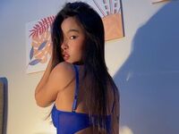 hot webcam video SessahMi