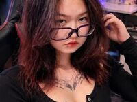 webcam striptease show TishaOyervides