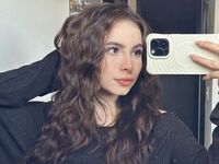 cam girl playing with vibrator VivianBasset