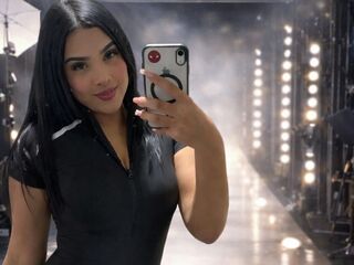 domina live sex show EmilyDaring