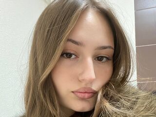 webcamgirl ChauPoling