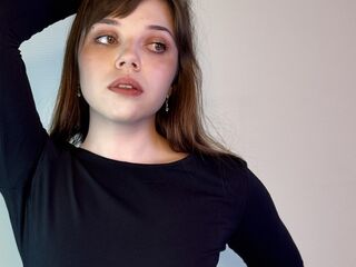 hot girl webcam ChrissyHolgerson