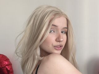 sexy webcam girl ChunBirdwell
