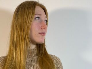 hot cam slut CoreenShimkus