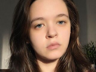 naked cam girl gallery CorneliaAdling