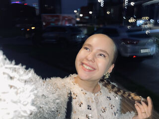 camgirl chatroom CristinAuslander