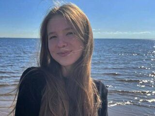 cam girl showing tits DarcelMele