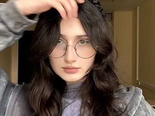 free webcam chat DianneBrowie