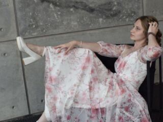 camgirl live sex photo EarleneConaghan