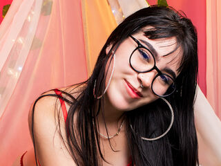 nude webcamgirl photo ElieConor