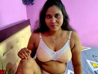 camgirl fingering shaved pussy ElinaWolf