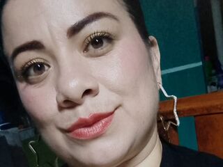 cam whore live EmilyTempation