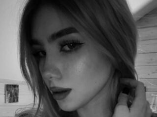 sex webcam chat room EmmaBlond