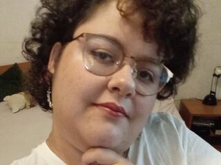 camgirl masturbating with sex toy EmmaGriffins