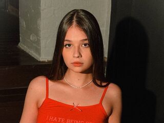 camgirl showing pussy EmorySwift