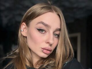 chat with cam EvaVotta
