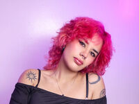 naked cam girl masturbating with sextoy EverlinHale