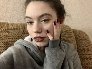 camwhore shaving pussy FeykaDream