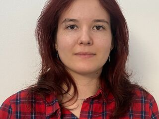 topless cam girl GeniaEngelson