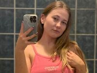 sexchat GlossyMonica