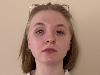 hot strip tease webcam HienRosse