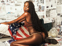 naked cam girl photo IvoryKiwi