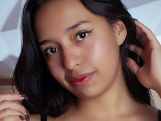 naked webcamgirl JaryNova