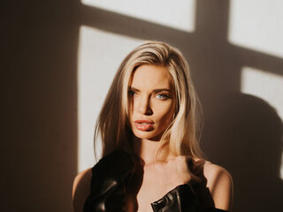 hot cam girl fingering LanaSharapova