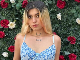 chatroom cam LannaHooter