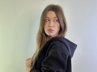 fingering cam whore LeonilaKesling