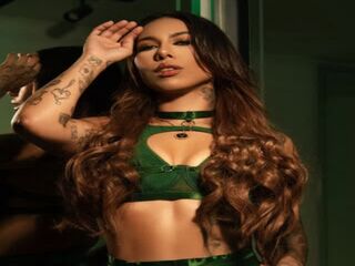 free webcam picture LilyHarpers