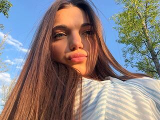 cam whore live LisabethBerczel
