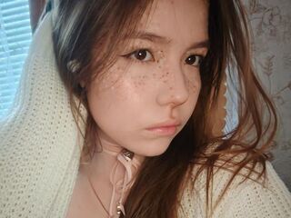 naked girl with webcam masturbating LouannMuench