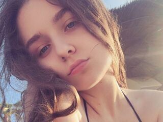 erotic webcam LuanaContratto