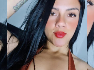 hot cam girl masturbating with vibrator LulyLiz