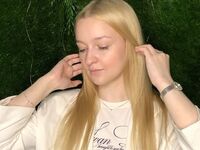 chatroom cam MadalineStehlik