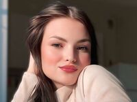 camgirl masturbating with sex toy MaybelleBeuerle