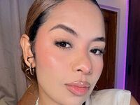naked camgirl masturbating with vibrator MeganMarc