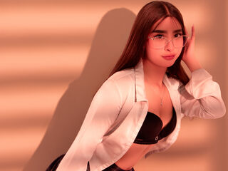 live chatroom MelanyBloom