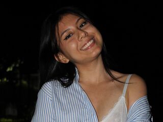 girl webcam MiaSauvage